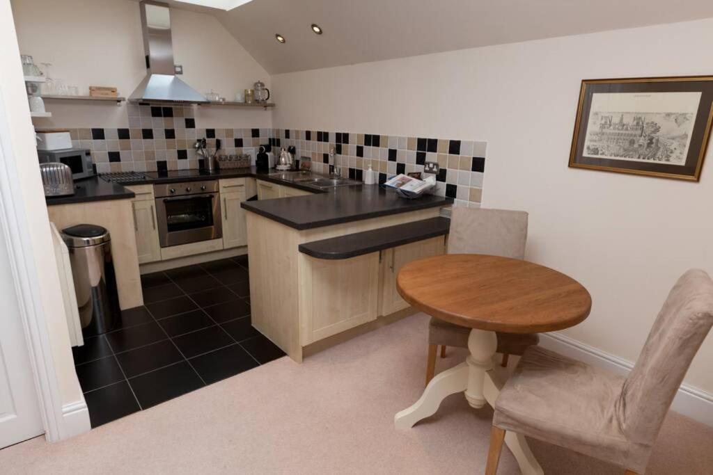 Red Lion Loft Blidworth Apartment Bagian luar foto